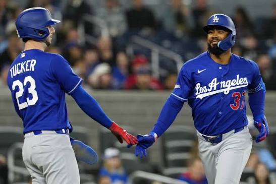 Dodgers pound Blue Jays, Scherzer makes early exit in World Series rematch  - Athabasca, Barrhead & Westlock News