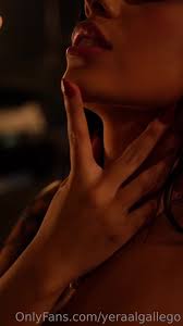 Watch online Yeral Gallego aka Yeraalgallego OnlyFans - Djame complacerte,  me gusta ser una chica mala Video completo en on X-video