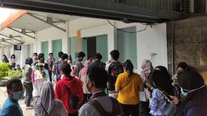 Suatu saat, he who remains mengusir time keepers keempat yang misterius itu ke mesir kuno pada 2950 sm, kemudian ia dikenal sebagai oracle of siwa. Tes Pt Ast Semarang Alamat Email Pt Ast Semarang Lowongan Gudang Garam We Did Not Find Results For Normalcohortp