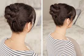 Consultez la méthode pour reproduire ce. 1001 Tutos Et Idees Pour Faire Un Chignon Facile Et Rapide Chignon Facile Coiffure Idees De Coiffures