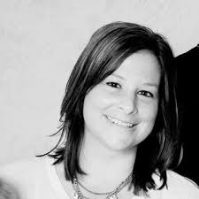 Gina Rolon's Instagram, Twitter & Facebook