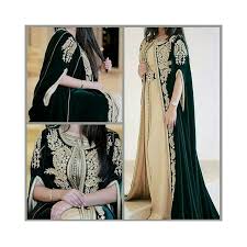 Caftan Vert Royal Et Takchita 2 Pieces Parfaite Comme Caftan Mariee Caftan Avec Cape Moroccan Fashion Fashion Morrocan Dress