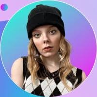 500+ "Queener" profiles