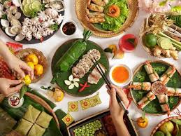 Mâm ngũ quả, hương hoa, giấy tiền vàng mã, đèn nến, trầu cau. Má»›i Nháº¥t 2021 HÆ°á»›ng Dáº«n Cung Táº¥t Nien Ä'áº§y Ä'á»§ Chi Tiáº¿t Nháº¥t