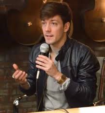 See more of chabelo on facebook. Roger Gonzalez Revela Que Tiene 40 Anos Y Es Hijo De Chabelo