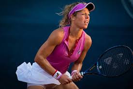 Sie spielt vor allem auf der itf women's world tennis tour und konnte dort bislang sieben titel im einzel gewinnen. Webseite Laura Siegemund