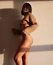 Yoana Nikolova - Free nude pics, galleries & more at Babepedia