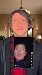 Brad Dawson's Instagram, Twitter & Facebook