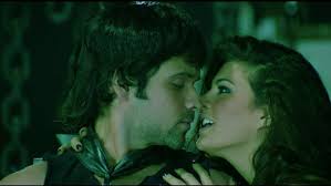 Aa Zara Video Song Video Song From Murder 2 Hindi Video Songs Video Song Hungama Murder 2 album songs explanation. aa zara video song