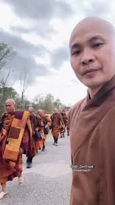 buddistmonks #buddha #christians #fyp @followers @highlights
