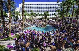 Top 10 Vegas Hotel Pools Las Vegas Pool Vegas Pools Vegas Hotel