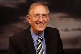 Pasteur Walter Veith