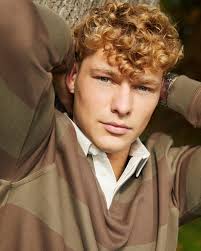 It's time to introduce the incredible Freddie Laws, ready to shake things  up! ☄️