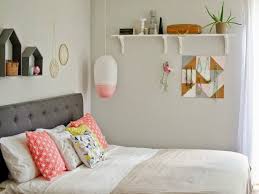 Compra online accesorios de decoración con envío 48 horas o recógelos en tu centro hipercor o supercor más cercano. 4 Trucos Para Decorar Tu Recamara De Manera Moderna Me Lo Dijo Lola