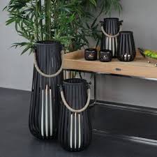 Edelstahl Handarbeit Outdoorgeeignet Schwarz Pulverbeschichtet Die Exklusive Laterne Laila Von Fink Living Bring Metall Laterne Laterne Garten Outdoor Laternen
