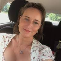 Jean Yarger's Instagram, Twitter & Facebook