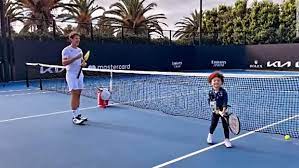View this post on instagram Serena Williams Shares Video Of Her 3 Year Old Daughter Olympia Training With Tennis Coach Patrick Mouratoglou Cnn