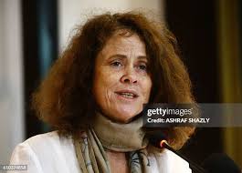 201 Carolyn Loss Photos & High Res Pictures