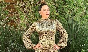 Traje de baño de clavadista de ucrania se vuelve viral en tokio 2020. Galilea Montijo Shows Off Her Chanel Sandals On Instagram Ruetir