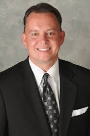 Daniel Medve's Instagram, Twitter & Facebook