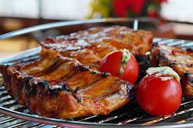 Coppa di maiale (1,2 kg). I Tagli Del Maiale In Macelleria Costine Braciole E Coppa Carni Sostenibili