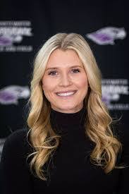 Abby Burr's Instagram, Twitter & Facebook