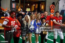 262 Melvin Bush Photos & High Res Pictures