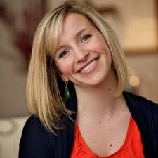 Whitney Beatty (@WhitneyIntrDsgn)