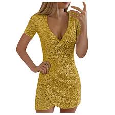 Dieses brautkleid bringt die kurven perfekt zur geltung. Brautkleider In Gold Fur Frauen Damenmode In Gold Bei Fashn De