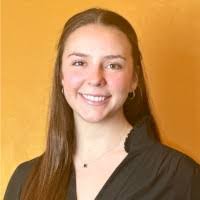 Amanda Mozingo's Instagram, Twitter & Facebook