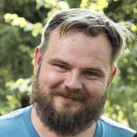 100+ perfiles de «Reitz»