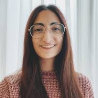 20+ perfiles de «Marta Riu»