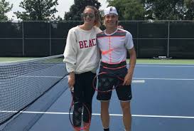 According to some sources, she could be dating canadian/ israeli tennis player denis shapovalov. Denis Shapovalov Bio Patrimonio Liquido Namorada Pais E Outros Fatos