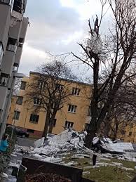 Während in dem einen ort noch gegrillt wurde, schlugen. Orkantief Friederike Sorgt Fur Schaden In Leipzig Sachsen Fernsehen