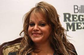 El cantante arremetió contra de hija de la diva de la banda luego de que subiera un vídeo enseñando su trasero a modo de promocional. Who Was Jenni Rivera S Second Husband Plus Was He The Father Of Chiquis