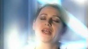 COCTEAU TWINS-MILK AND KISSES.