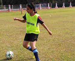 The game is very intuitive, and you can easily learn it all as you play. Women S Football Riddhi Ramesh From Playing Football To Building A Turf