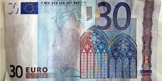 Setzen sie ihr gesicht auf einen geldschein und begeistern sie mit. Mann Zahlte Mit Diesem 30 Euro Schein