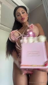 Watch online Flopicvip aka flopicvip OnlyFans - Would you give me flowers  893935 on X-video