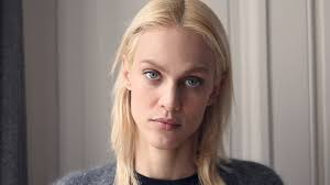 Model Aymeline Valade Decodes 10 Essential French Gestures