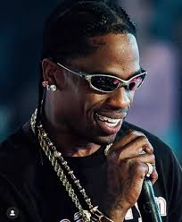 The Oakley Juliet is one of the brand's most iconic models, born in the  late '90s as part of the legendary X-Metal lineup. Designed as futuristic,  almost sculptural eyewear, the Juliet was