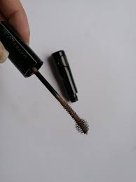 This product really remind me in benefit gimme brow. Maybelline Fashion Brow Mascara Review Lush Angel