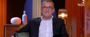 Ce mercredi 17 juin, il a annoncé une triste nouvelle sur christophe dechavanne chien : Video Malaisant Christophe Dechavanne Indigne La Toile Apres Une Sortie Sexiste Gala