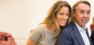 eˈmiljo asˈkaraɣa ʝin ( escuche ) ; Emilio Azcarraga Jean Celebra En Grande A Su Esposa Sharon Fastlicht Por Sus 40 Anos Clase