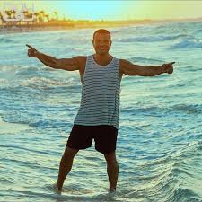 Image result for tbn:ThJbLJ9iWaHS_M::www.amrdiab.net/wallpapers/AmrDiab_Net_Kammel%2520(6).jpg