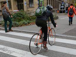 64 ● können sie mich bitte mit dem kundenservice verbinden? Durfen Fahrradfahrer Eigentlich Den Zebrastreifen Benutzen Auto