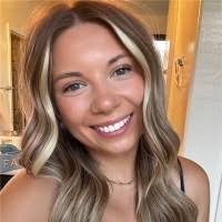 Anna Chaffin's Instagram, Twitter & Facebook