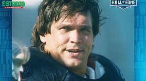 Steve McMichael es inducido al Salón de la Fama de la NFL estando en cama  debido a una enfermedad mortal