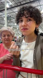 Miriam Echeverria's Instagram, Twitter & Facebook