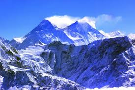Photo Mount Everest Closeup Nepal Mount Everest Cool Places To Visit Amazing Places On Earth
